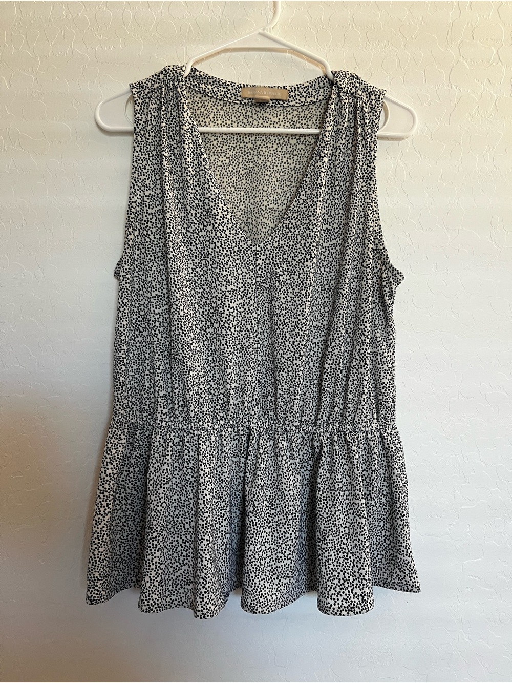 Banana Republic Black and White Sleeveless Peplum Blouse